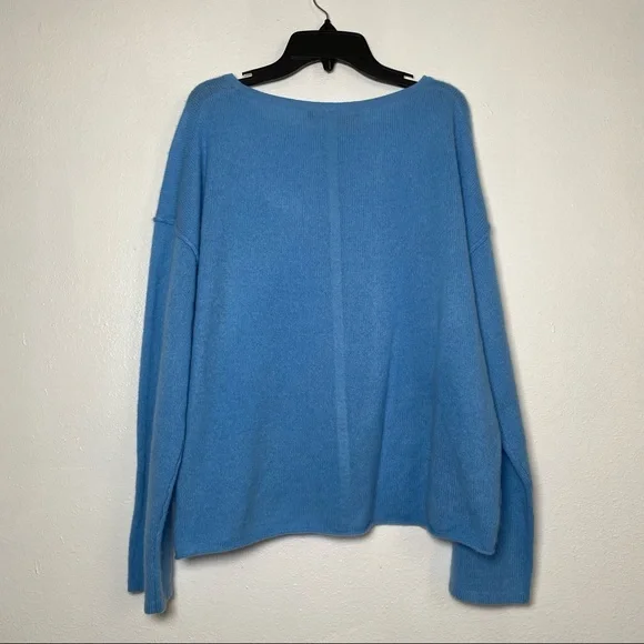 360 CASHMERE Della Sweater in Capri Blue XS Soft - Picture 8 of 10